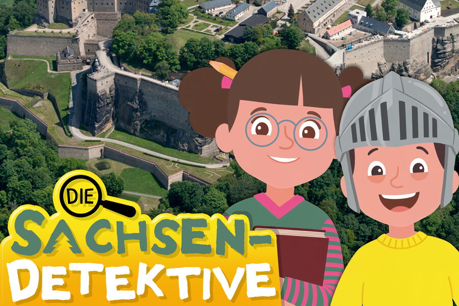 Bildmontage: Zwei Kinder mit Detektivlupe vor der Festung Königstein